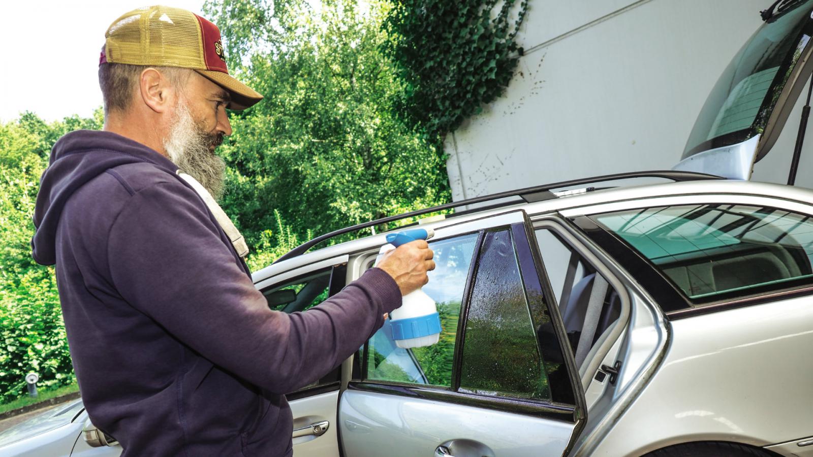 Έτσι θα βάλεις μόνος σου φιμέ μεμβράνες