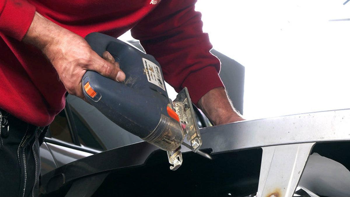 Τι προσέχουμε και πώς τοποθετούμε μόνοι μας έναν κοτσαδόρο;