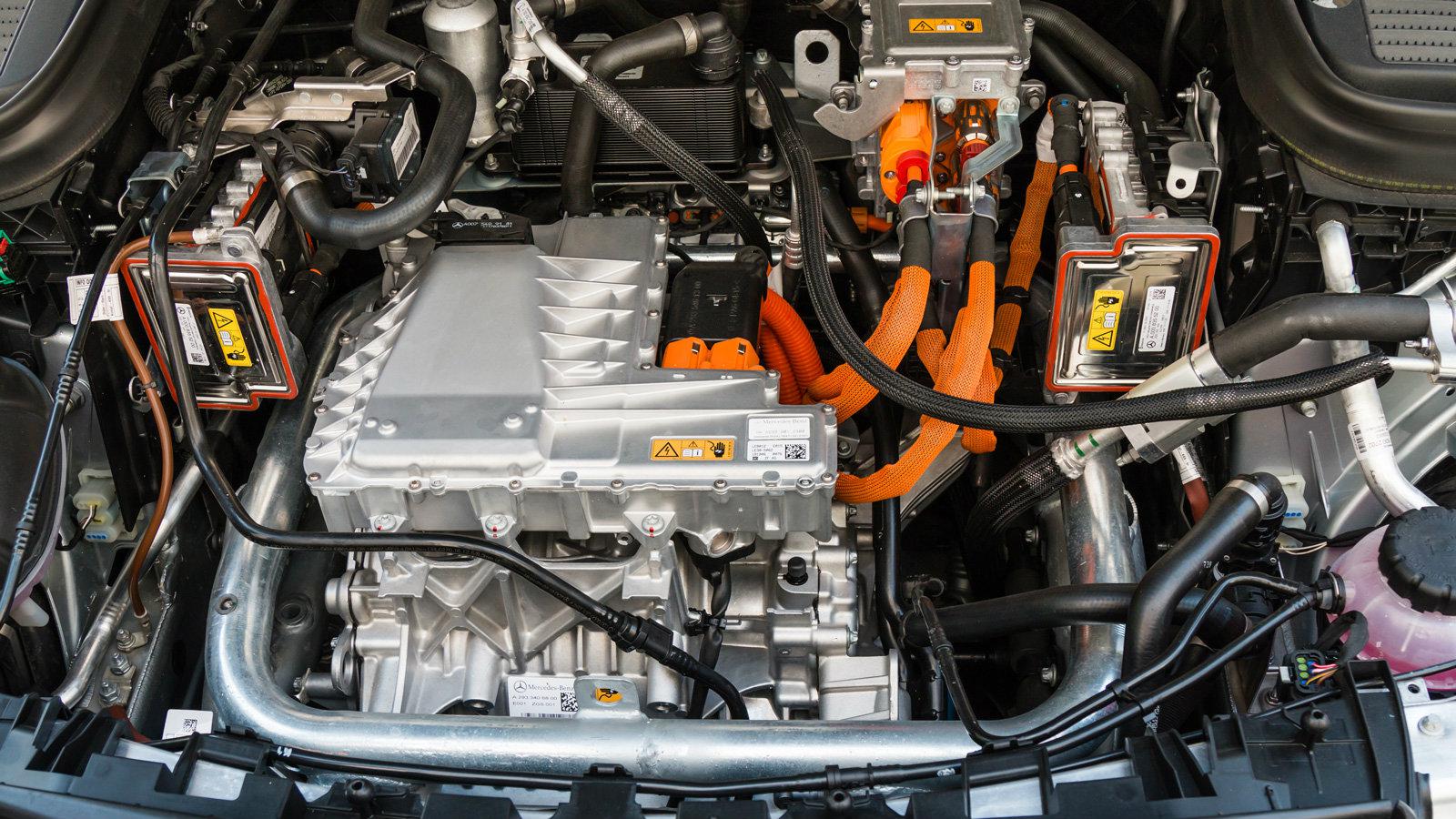 Δοκιμάζουμε τη νέα Mercedes EQC 400 4MATIC