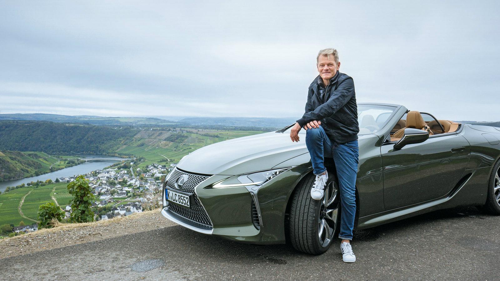 Οδηγούμε Lexus LC 500 Cabriolet