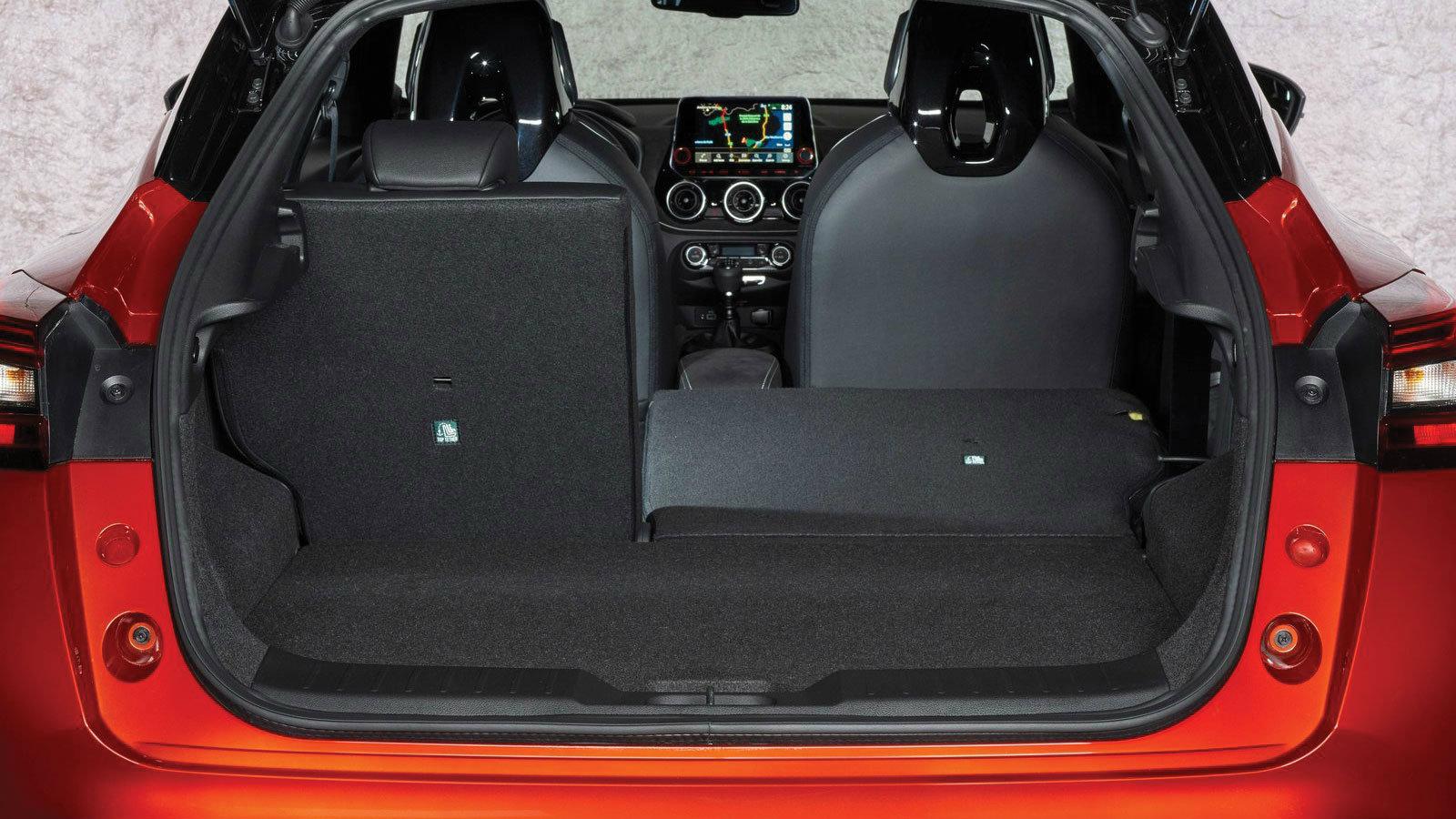 Puma vs Juke vs Captur: Ποιο είναι το πιο ευρύχωρο;