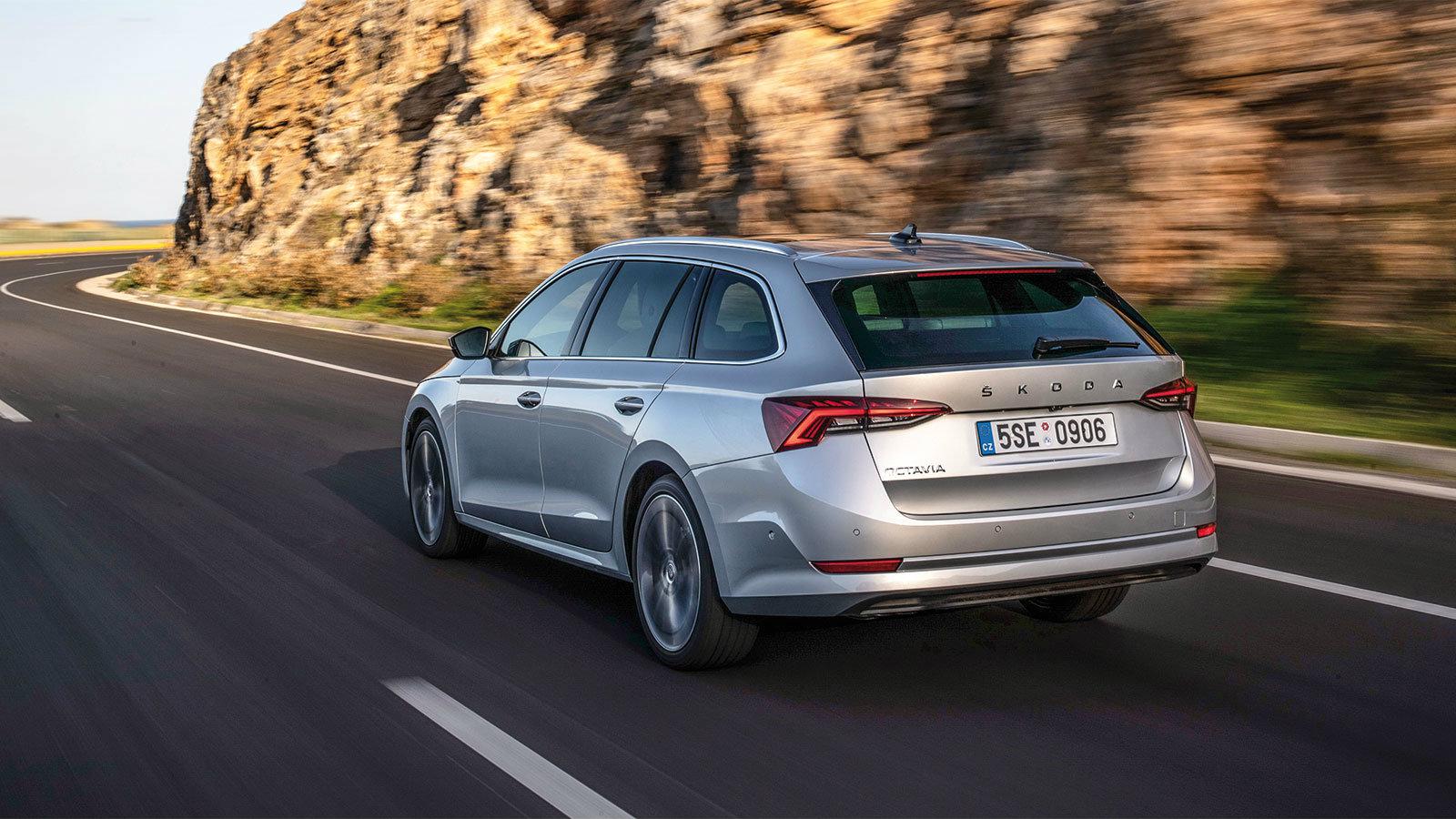 Ένα station ενδιάμεσων διαστάσεων Το νέο Octavia Combi έχει μήκος 4,69 μέτρων, δύο περισσότερων σε σχέση με έως πρόσφατα. Στη μικρομεσαία κατηγορία εί