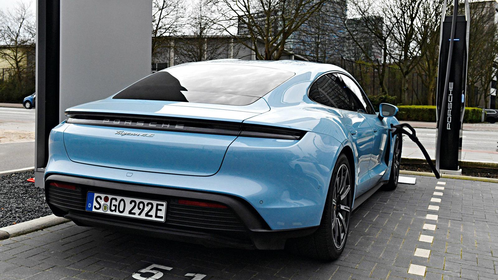 Είναι η Porsche Taycan 4S ένα καθημερινό αυτοκίνητο? 