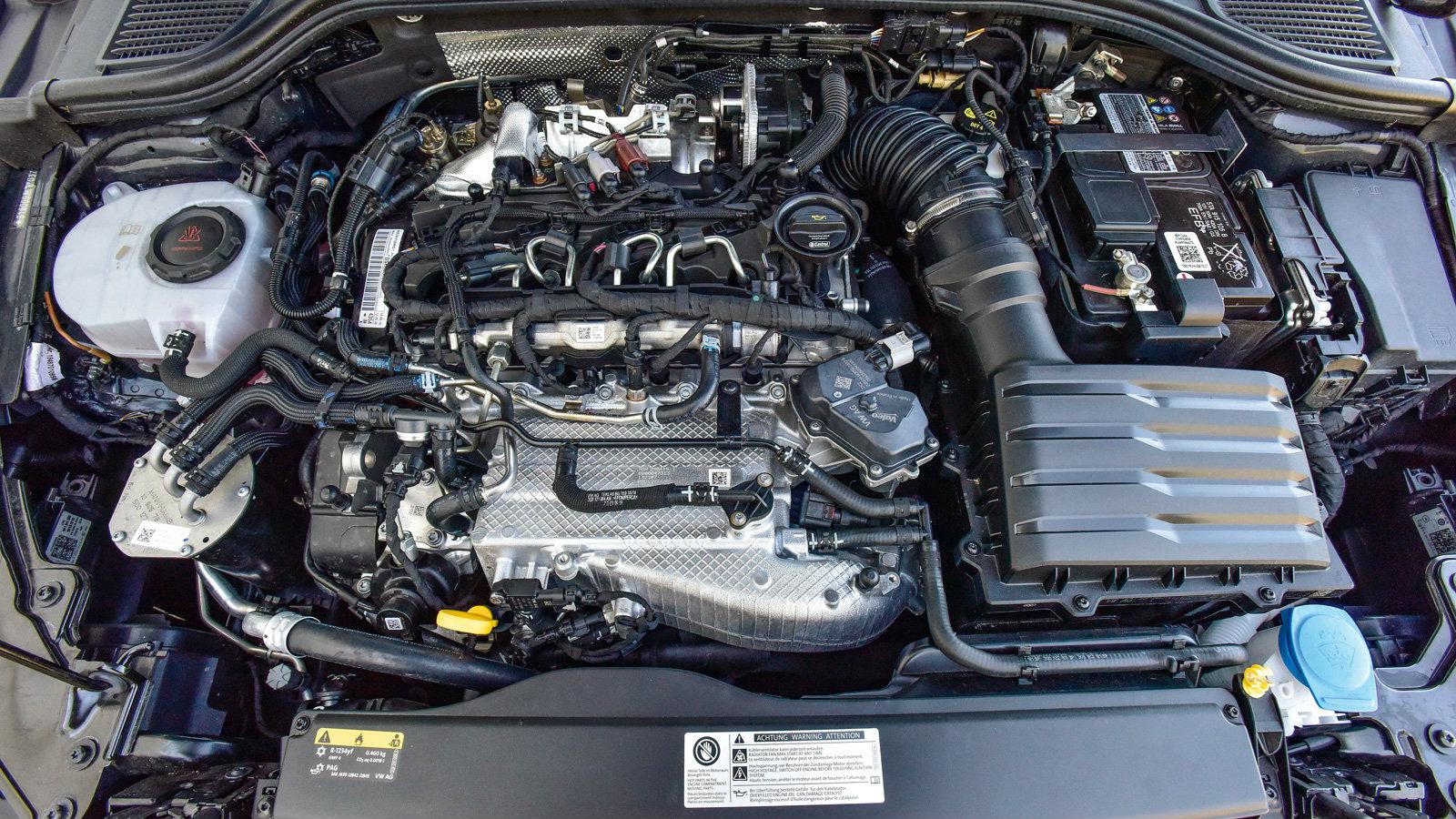 Συγκρίνουμε το νέο VW Golf με την BMW Σειρά 1