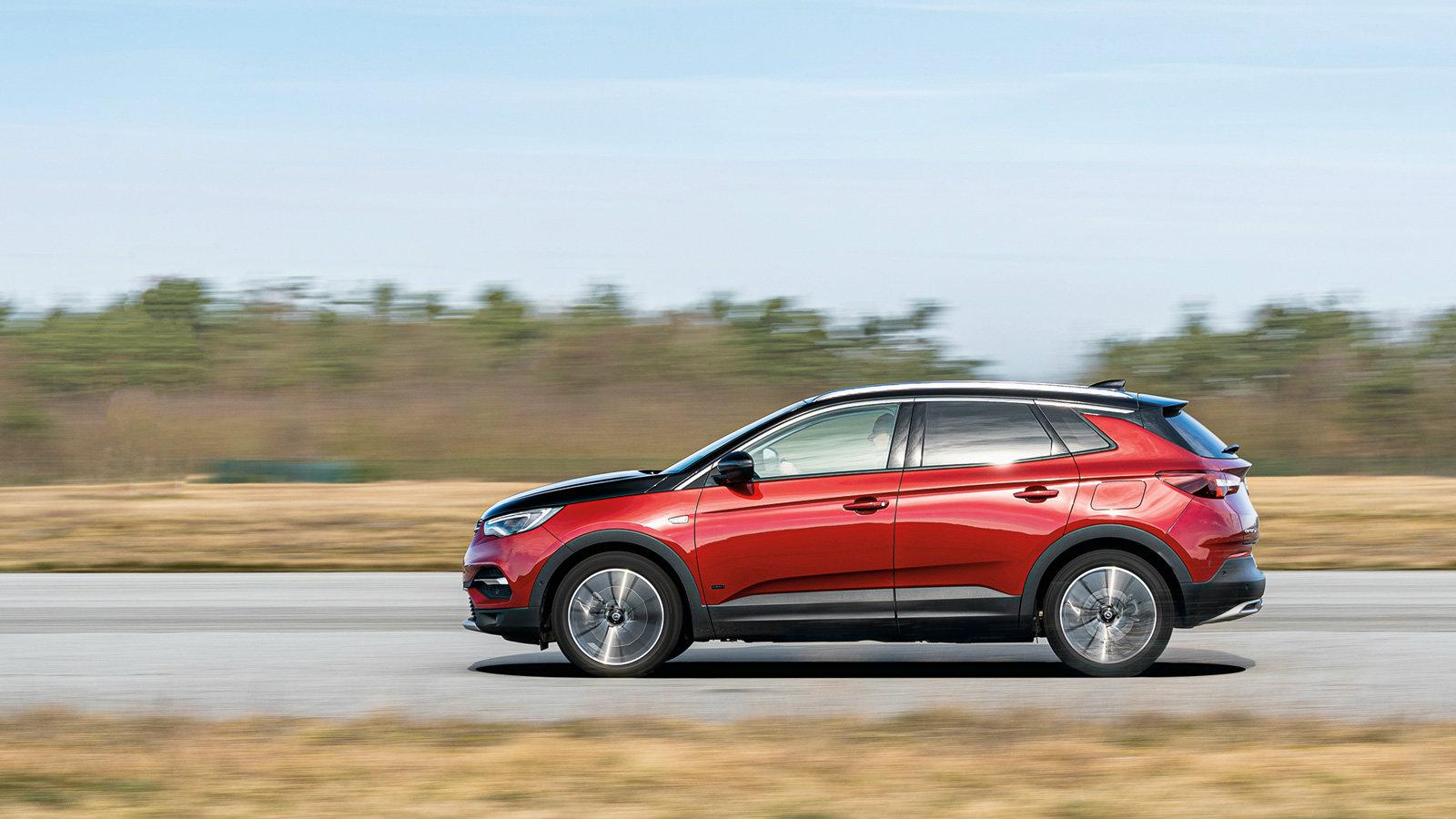 Δοκιμάζουμε το νέο Opel Grandland X Hybrid4