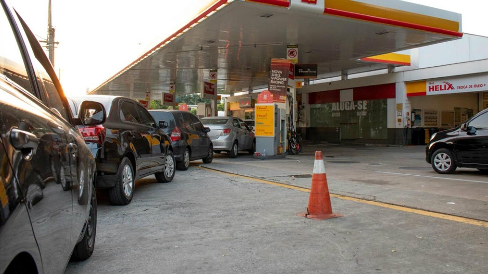 Σε κανονική λειτουργία και με πληρότητα τα πρατήρια καυσίμων 