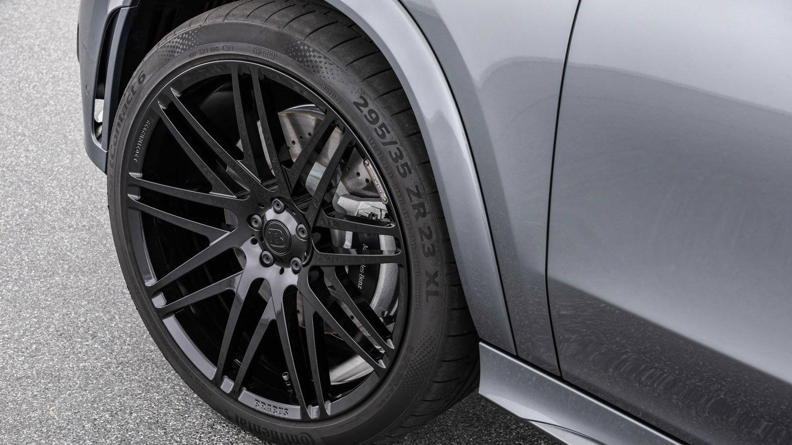 Brabus: «Εκτοξεύει» την Mercedes GLE 350 de σε ίππους και εμφάνιση