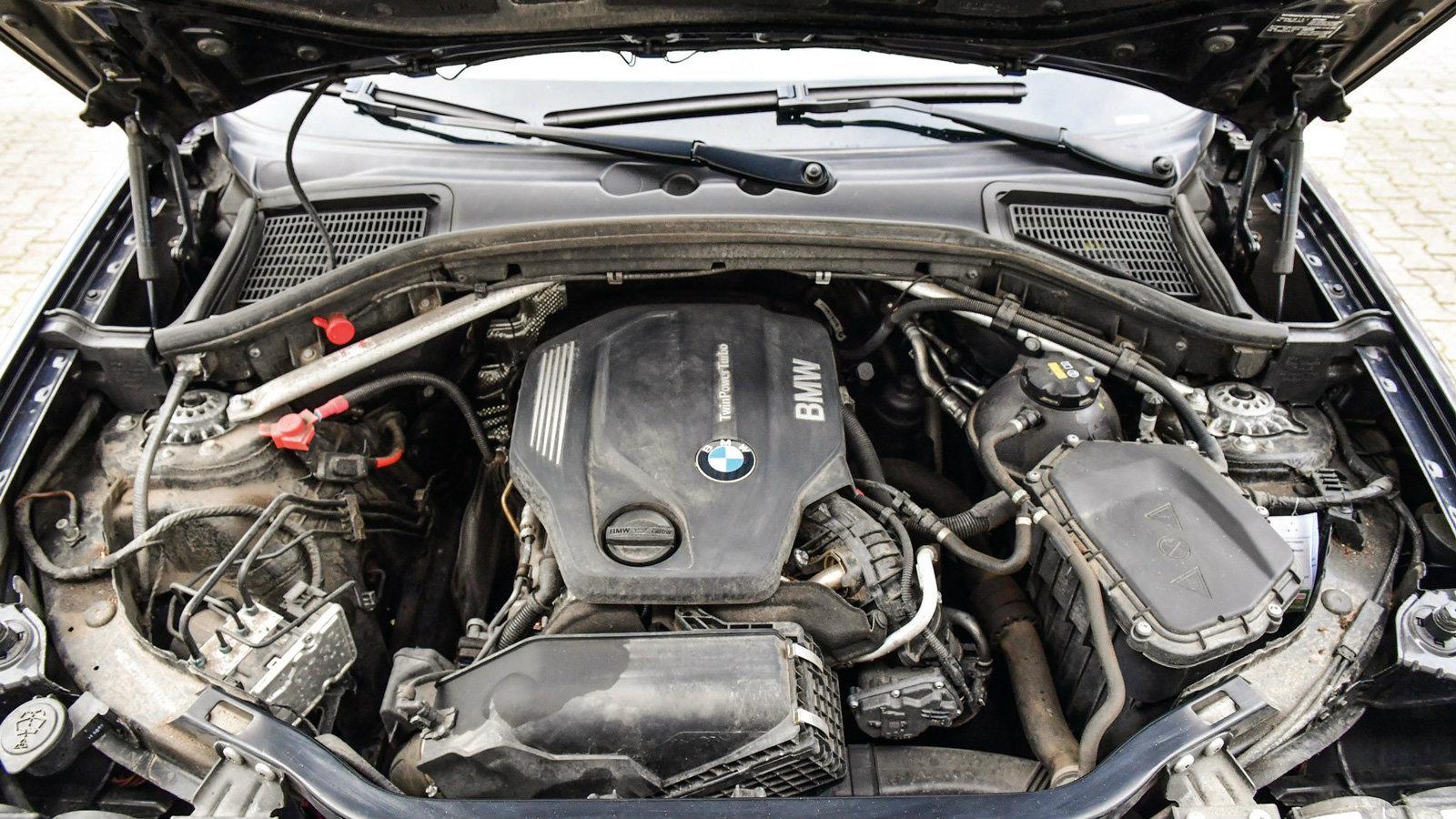 Εσύ θα αγόραζες BMW X3 ή VW Polo? 