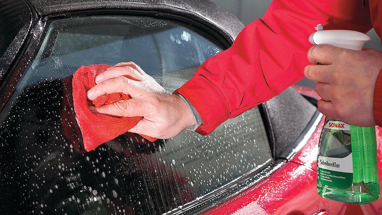 Ο πιο εύκολος τρόπος να καθαρίσεις την υφασμάτινη οροφή