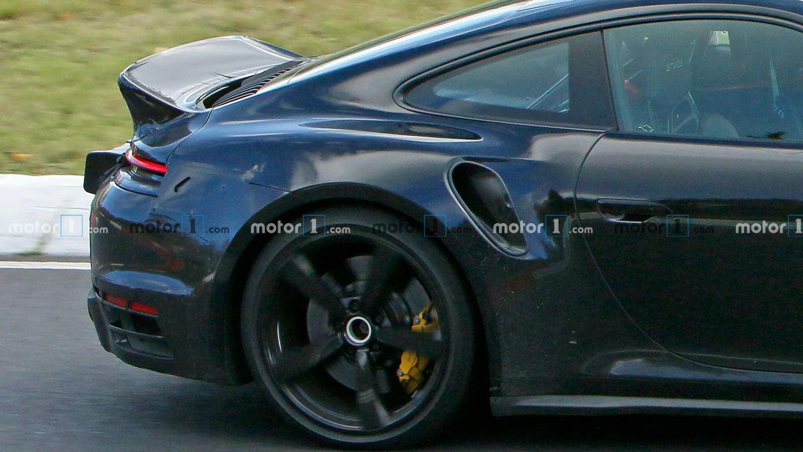 Η ducktail αεροτομή επιστρέφει στην Porsche 911 turbo!