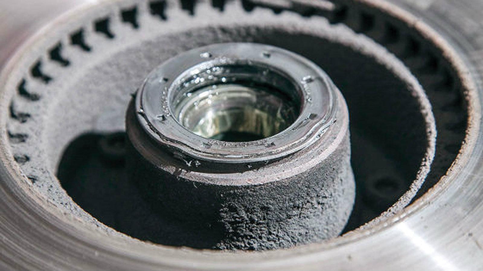 Πώς θα καταλάβετε ότι υπάρχει πρόβλημα στο ρουλεμάν τροχού;