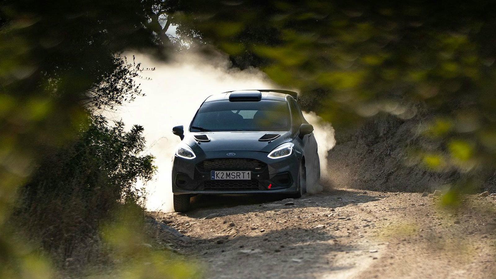 Το τετρακίνητο Ford Fiesta R3 ήρθε να οργώσει στα rally