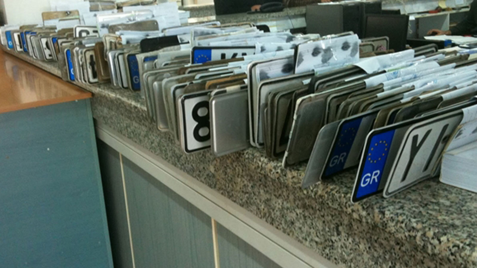 Τέλη με το μήνα ή κάρτα απεριορίστων διαδρομών με τα ΜΜΜ;