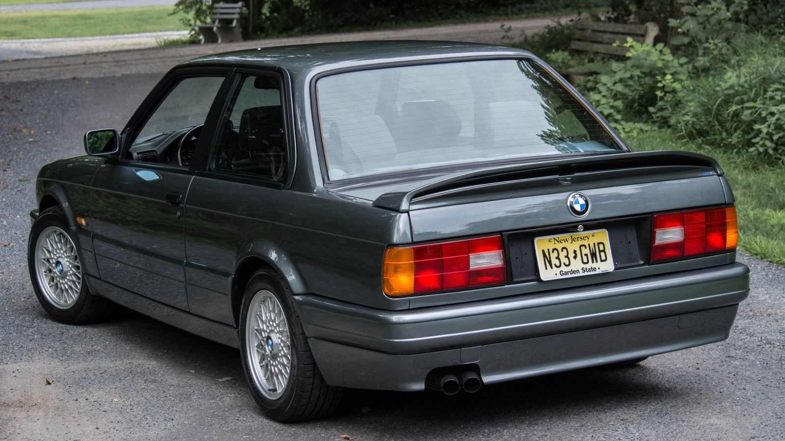 BMW 320is E30: Η «ιταλική M3»