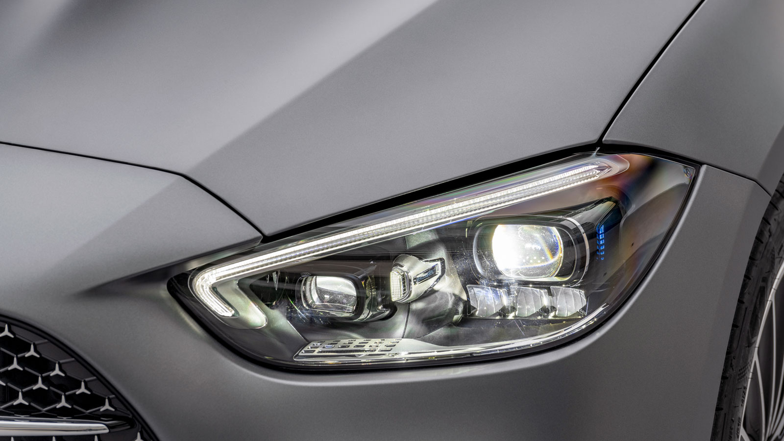 Η νέα Mercedes C-Class είναι εδώ