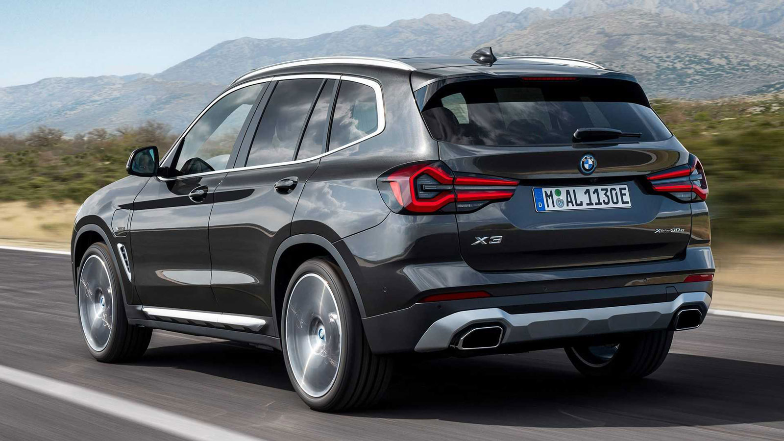 Εντυπωσιακές και επιβλητικές οι νέες BMW X3 και X4