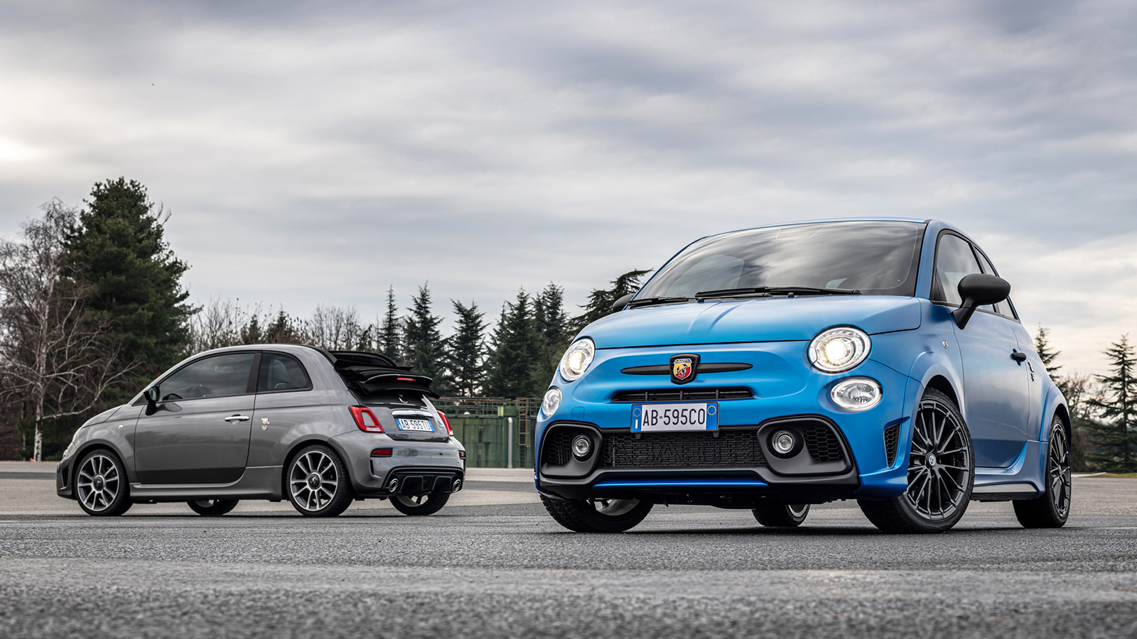 Abarth 595: Νέες εκδόσεις και «Scorpion» mode