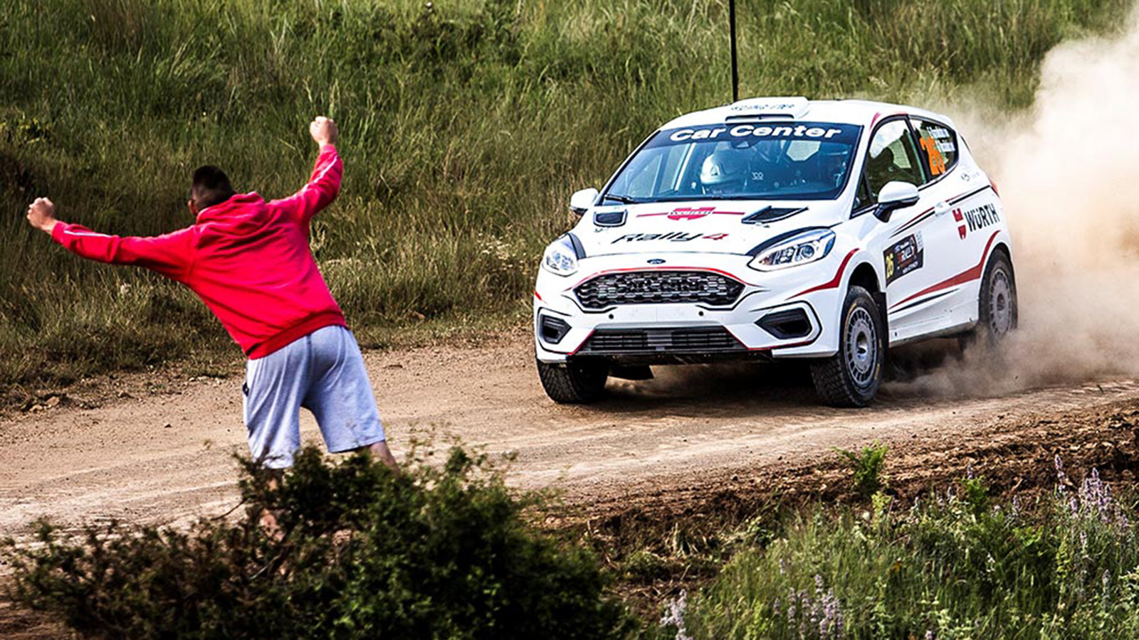 Ράλλυ Ακρόπολις: Με δύο πληρώματα μπαίνει Ford