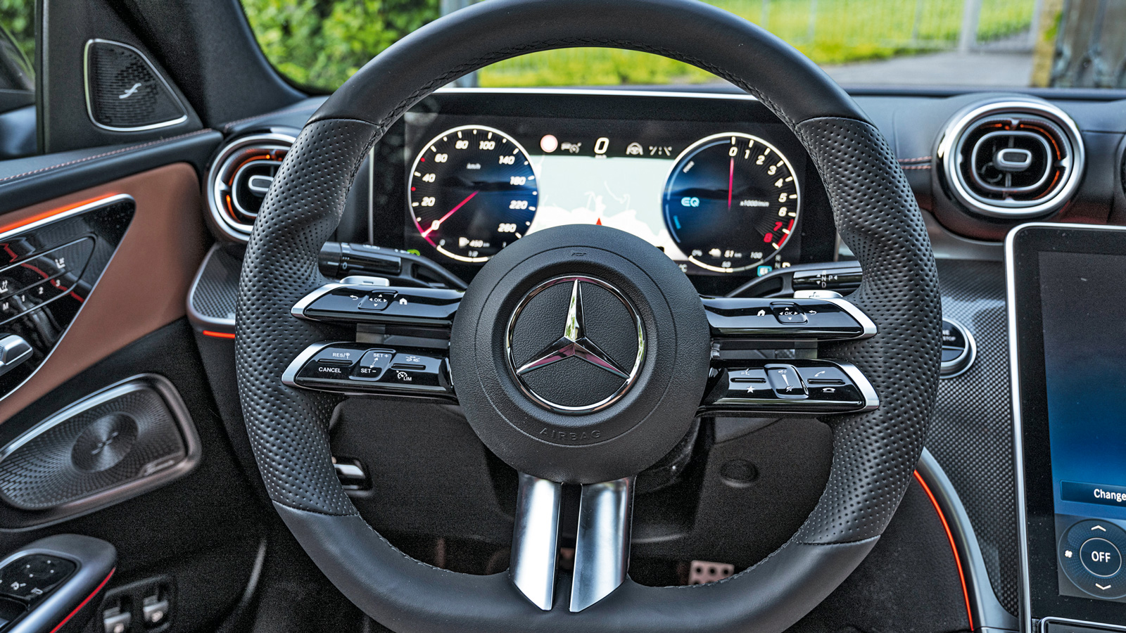 Νέα Mercedes C-Class: Η οικονομική εκδοχή της S-Class