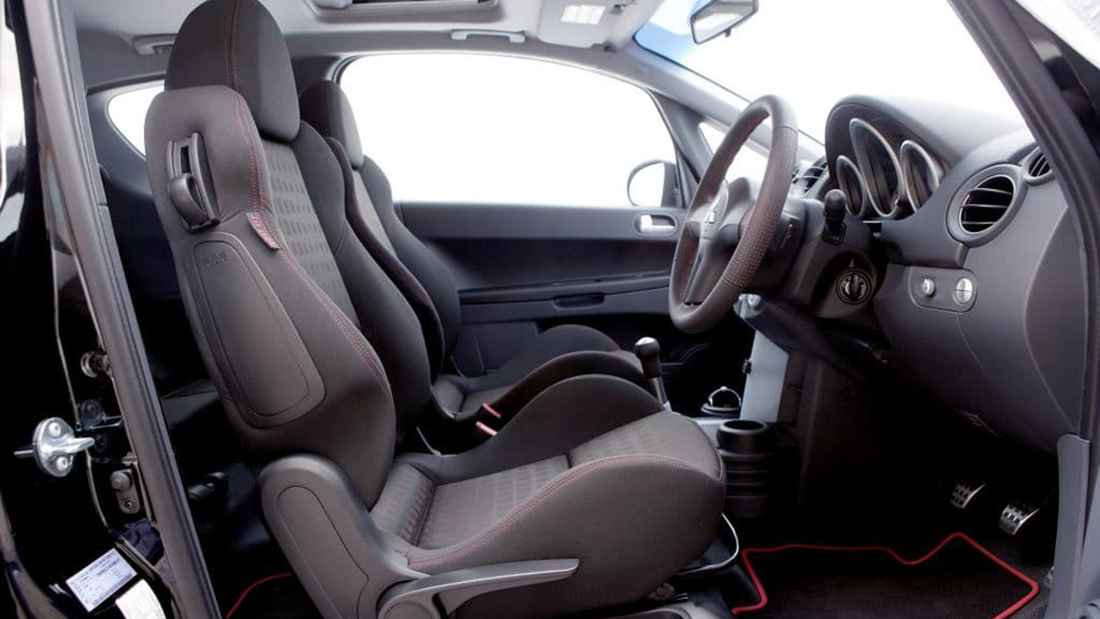 Mitsubishi Colt CZT: Το «mini Evo»