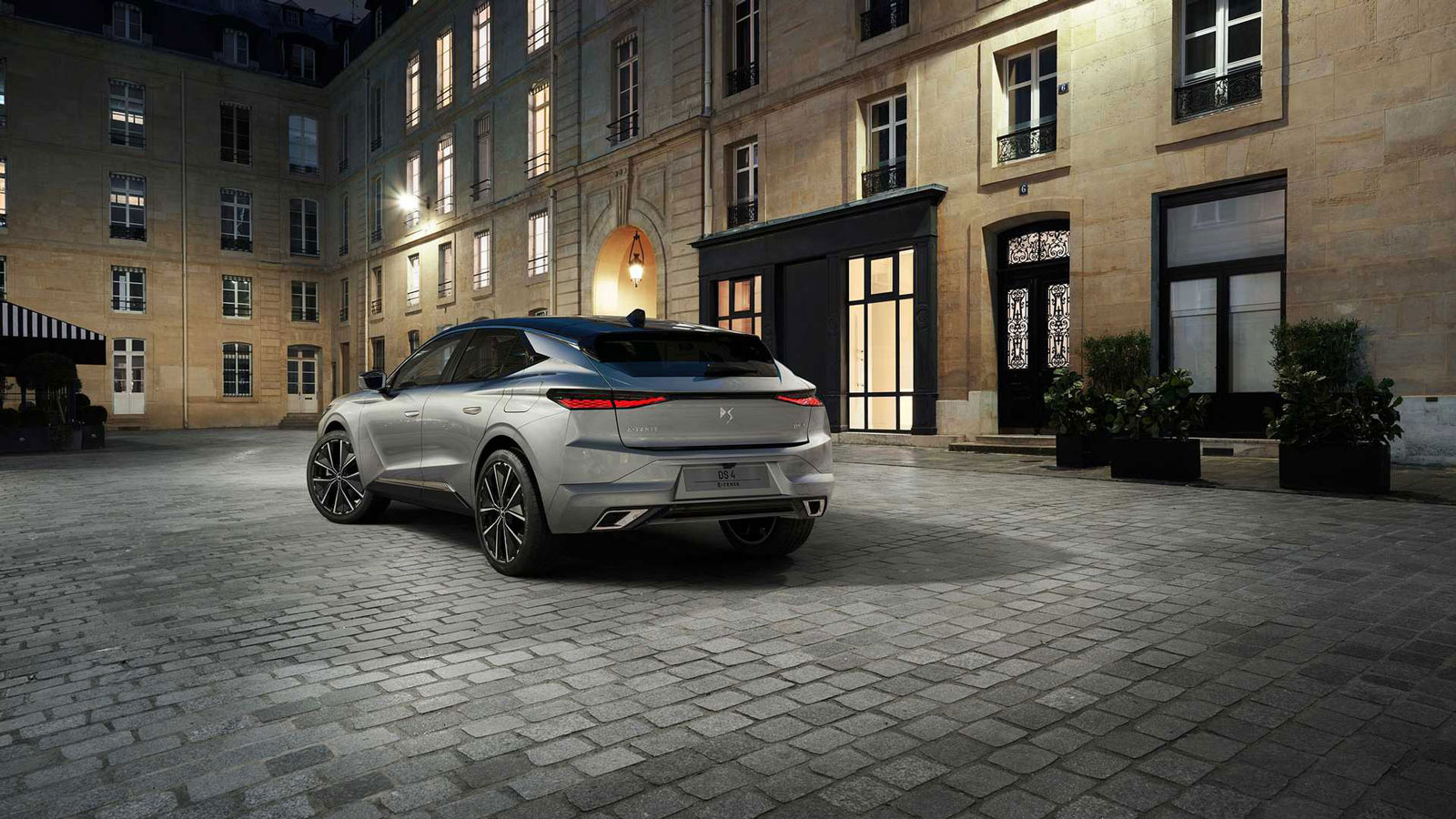 Τα αποκαλυπτήρια του νέου DS 4!