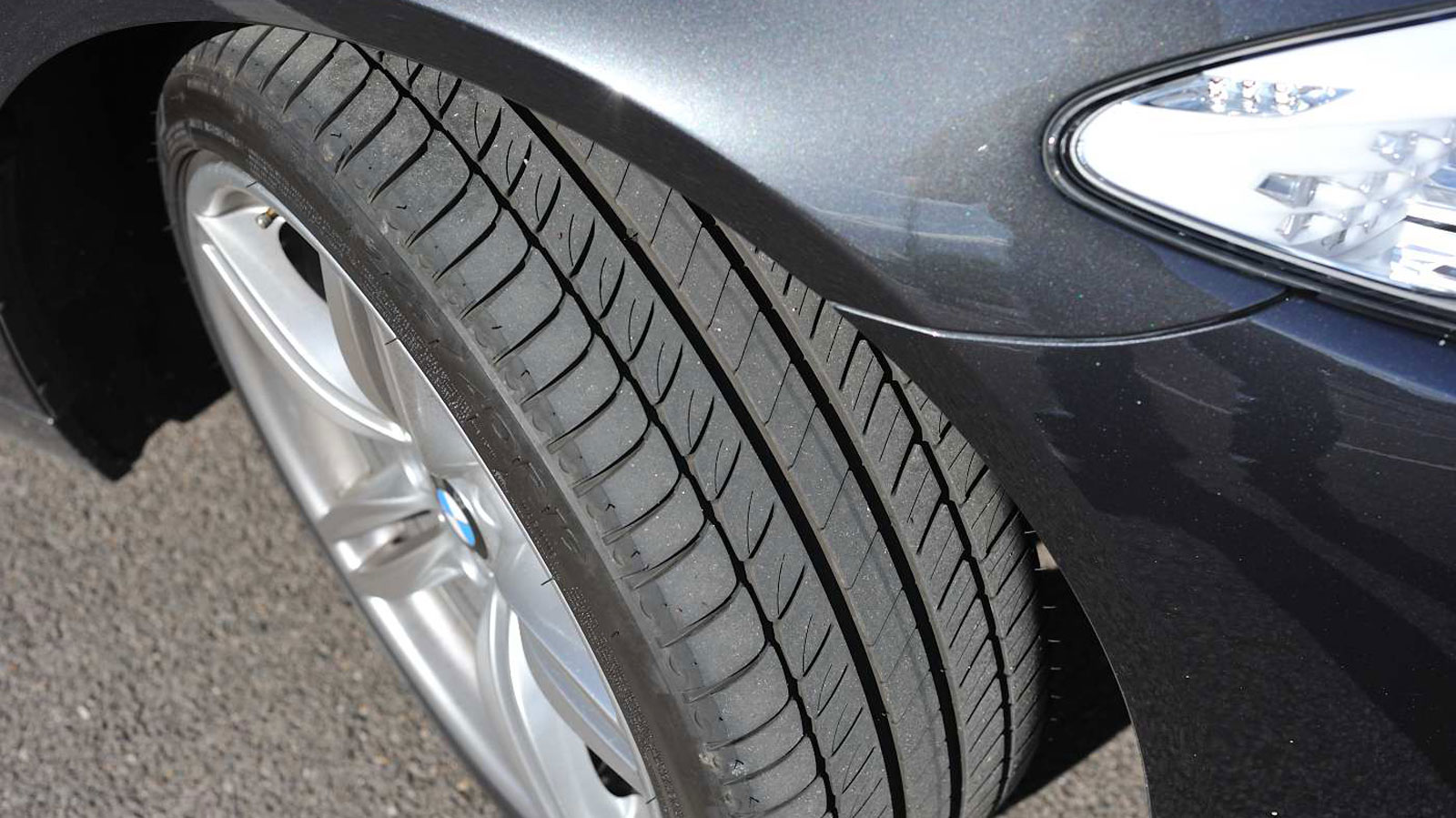 Ελαστικά: Αυτά τα λάθη εγκυμονούν κινδύνους 