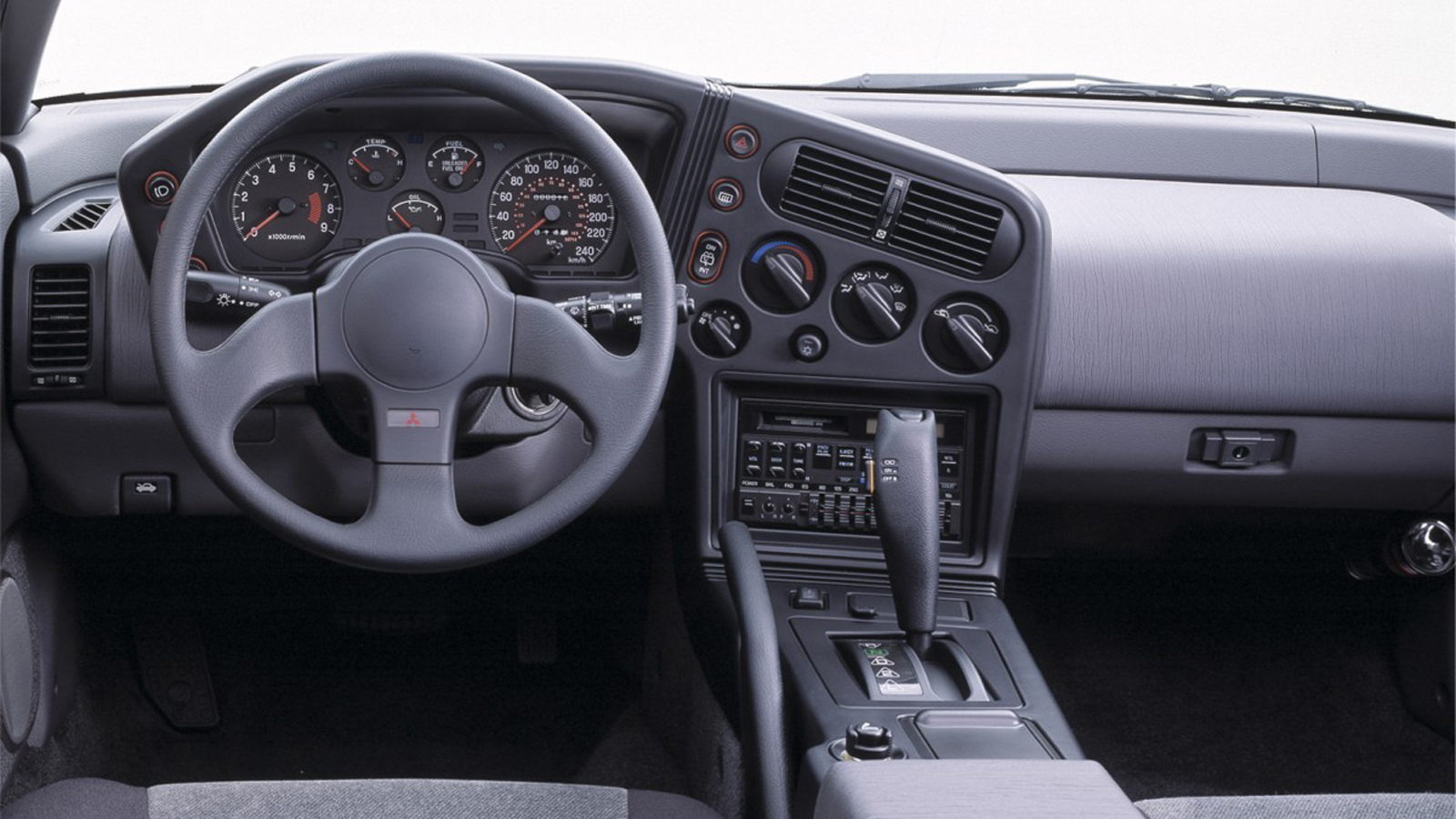 Mitsubishi Eclipse: Το sport coupe με σήμα τα διαμάντια