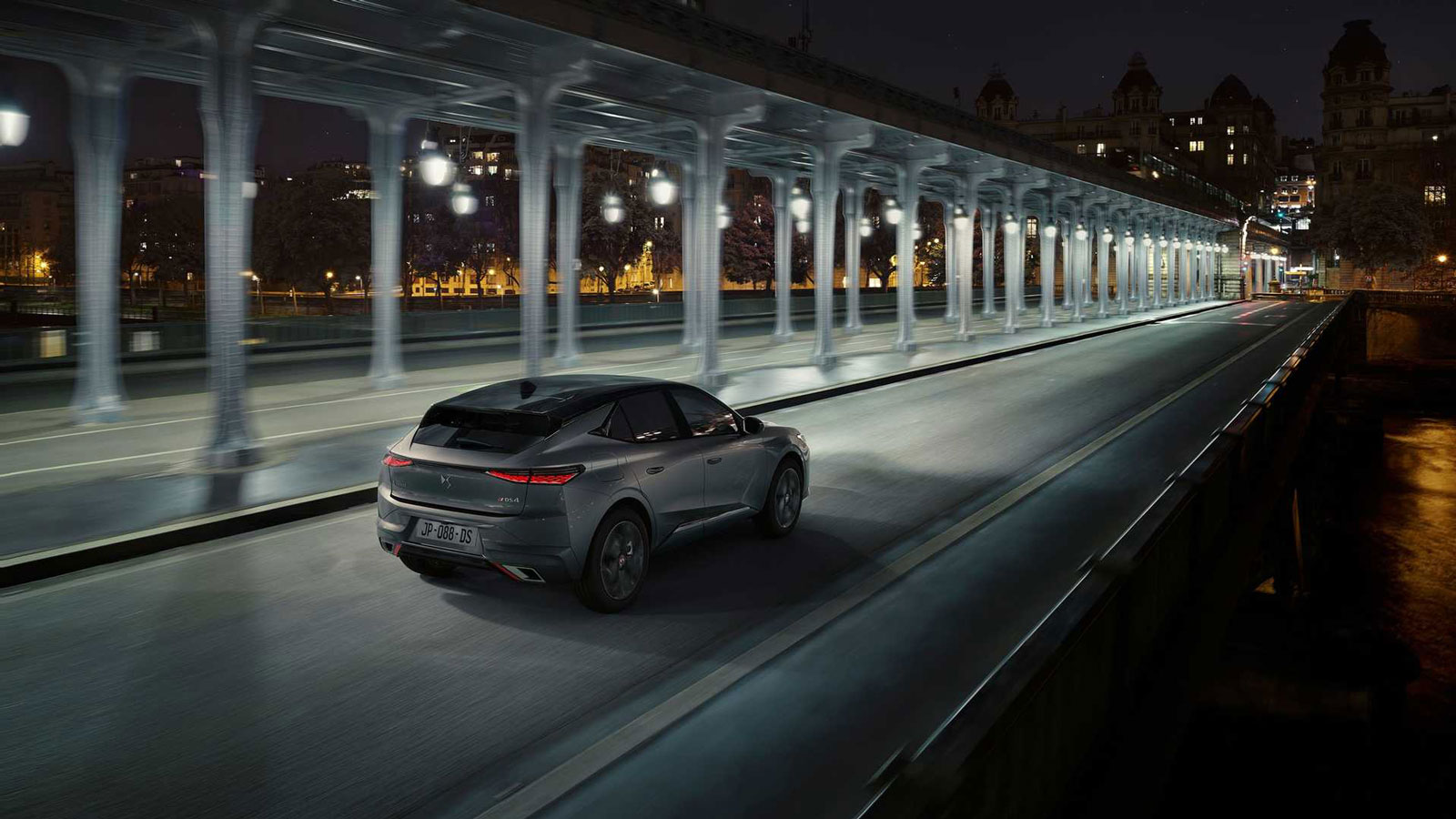 Τα αποκαλυπτήρια του νέου DS 4!