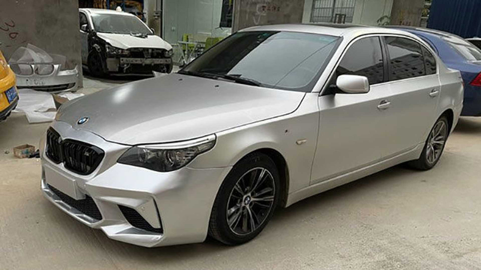 Κινέζοι βάζουν τις γρίλιες της Μ3 σε BMW E60