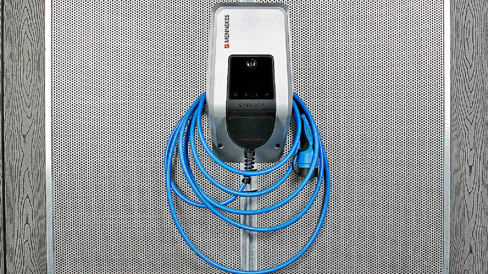 Κάνοντας αυτά τα έξι βήματα, φτάνετε στο δικό σας wall box