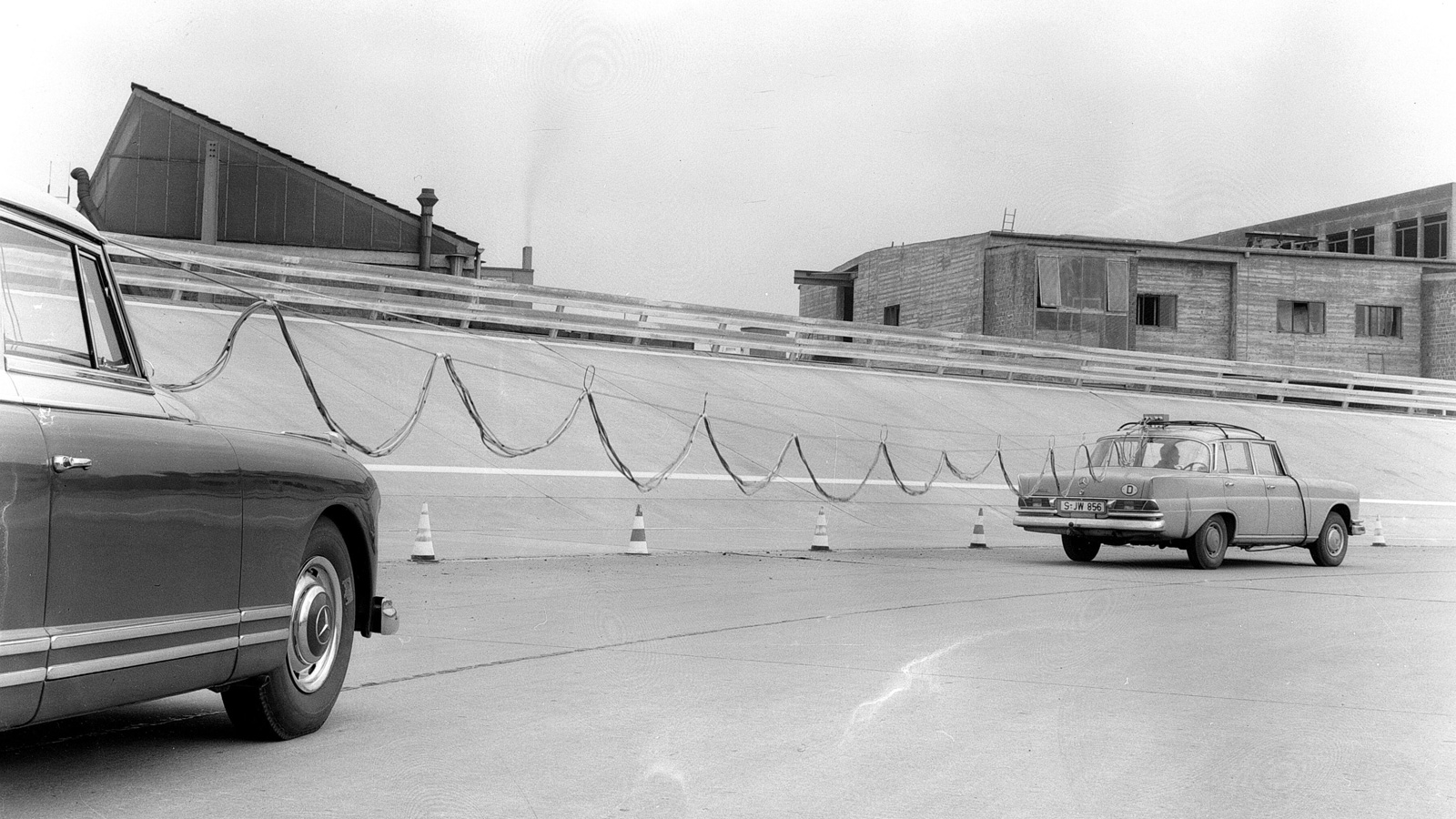 Όταν η Mercedes εφηύρε το «V-Box» των 60s