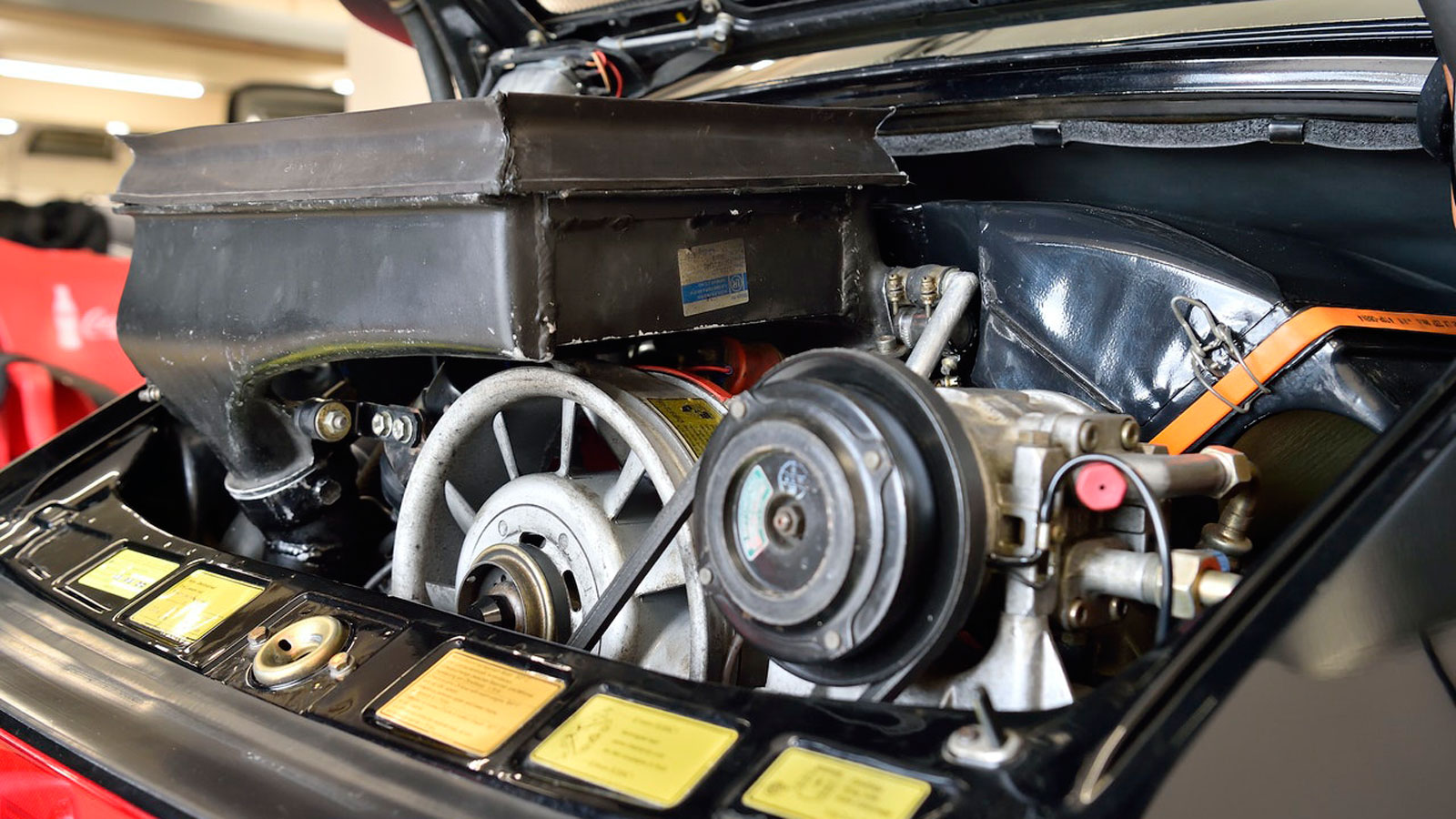 Porsche 911 turbo 930: Η «φόνισσα»