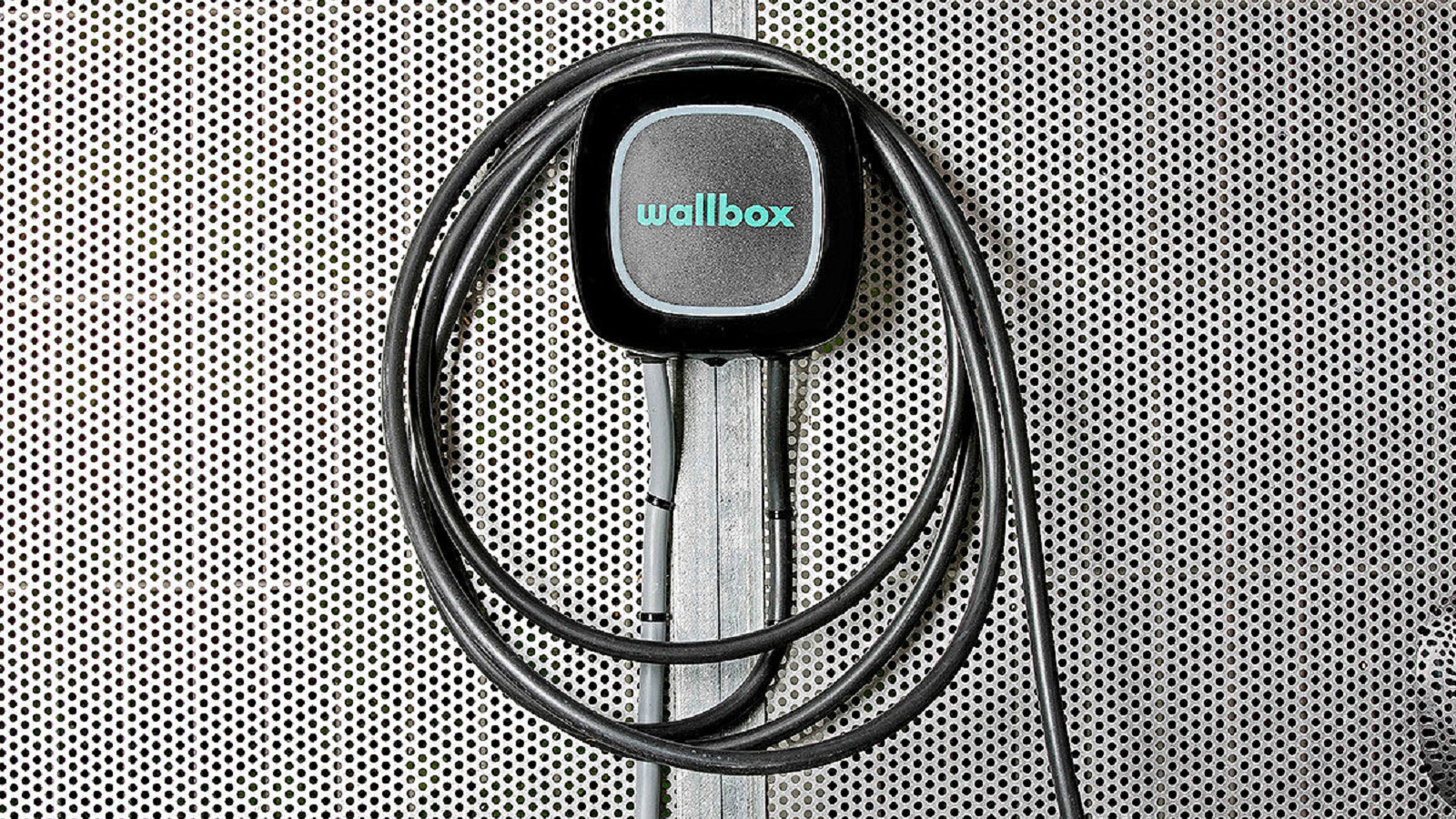 Κάνοντας αυτά τα έξι βήματα, φτάνετε στο δικό σας wall box