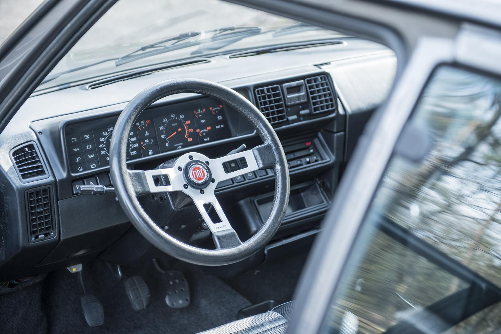 Fiat Ritmo Abarth: Το ξεχασμένο ιταλικό hot hatch