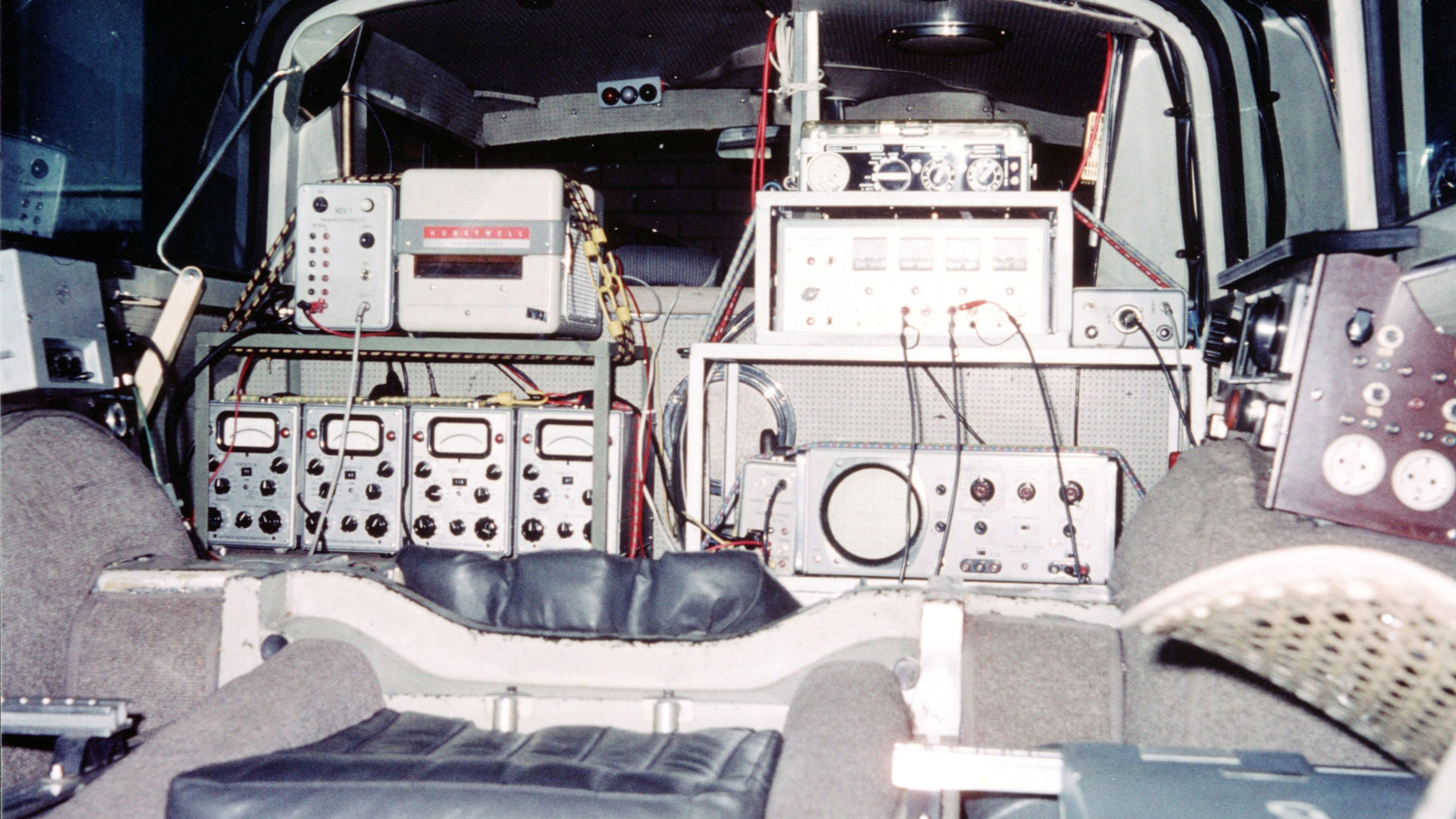 Όταν η Mercedes εφηύρε το «V-Box» των 60s