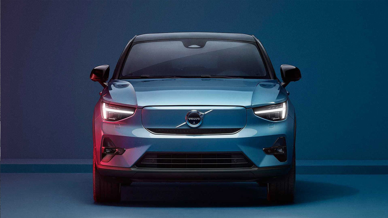 Πρεμιέρα για το νέο Volvo C40 Recharge