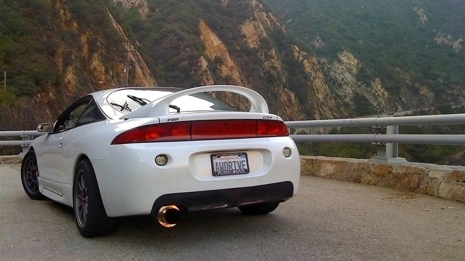 Mitsubishi Eclipse: Το sport coupe με σήμα τα διαμάντια