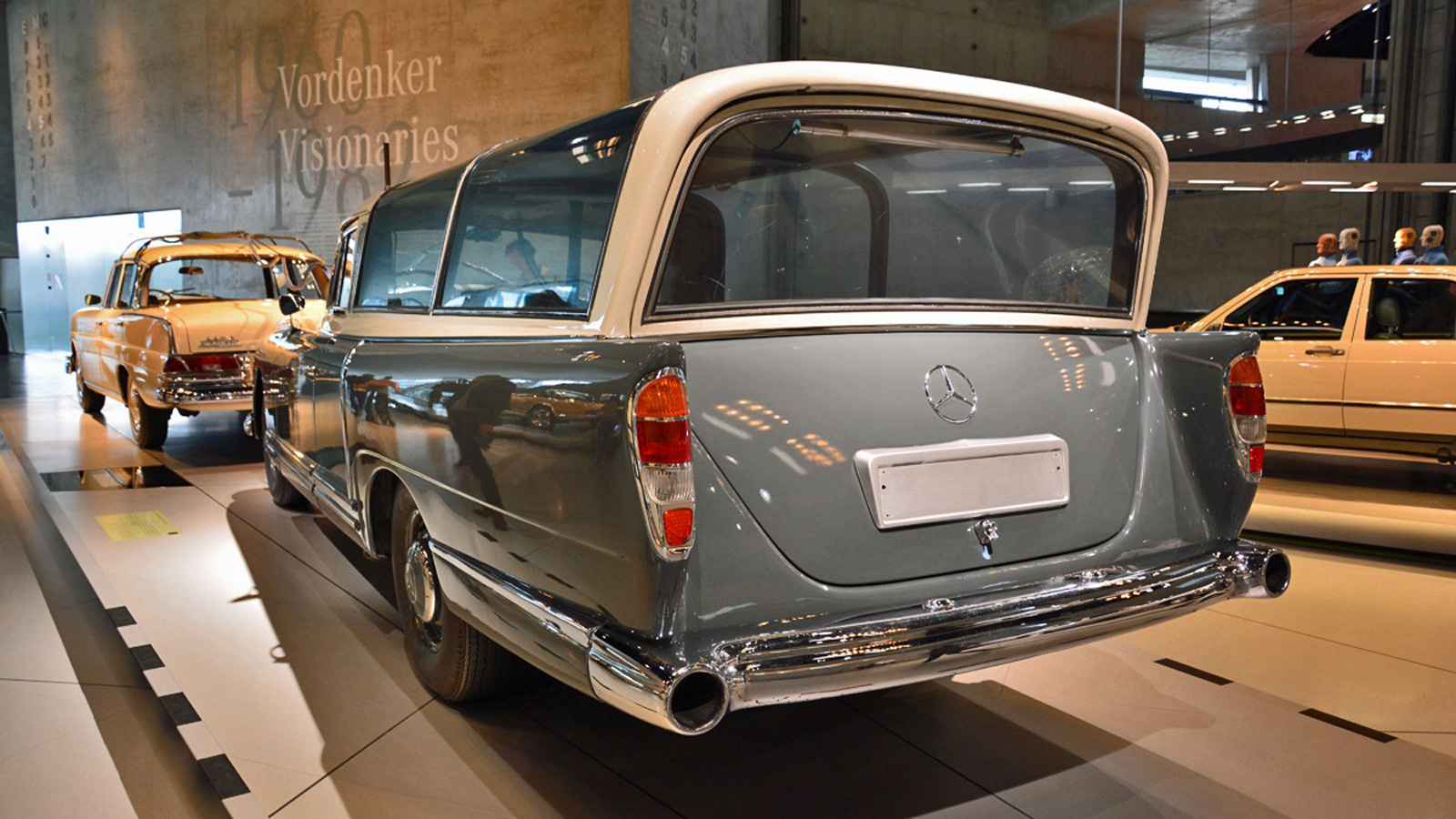Όταν η Mercedes εφηύρε το «V-Box» των 60s