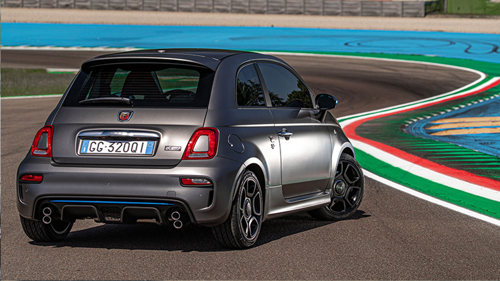 Από 22.250&euro; το επετειακό Abarth 595 στην Ελλάδα