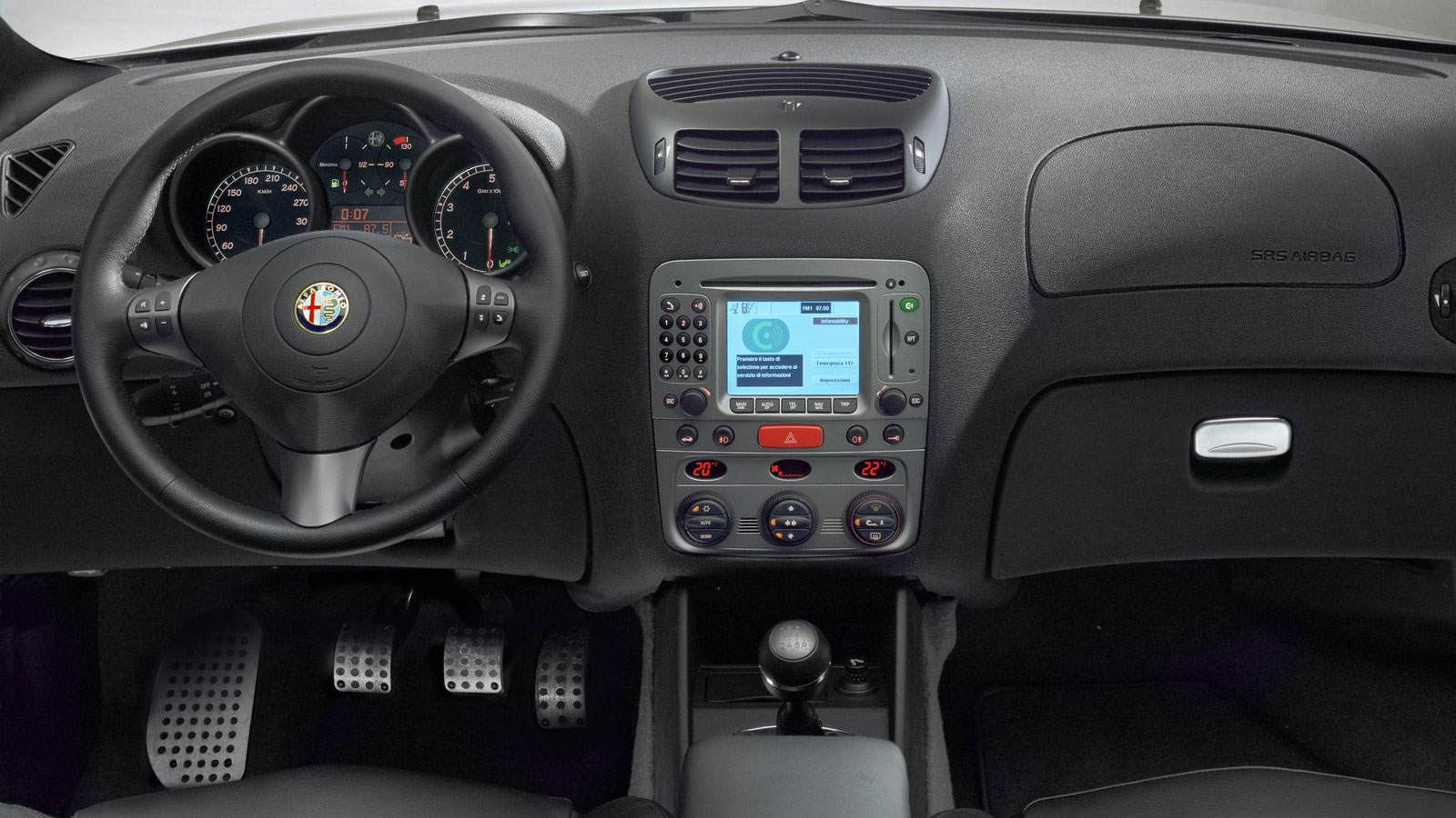 Alfa Romeo 147 GTA: Όταν οι Ιταλοί δίδαξαν τη τέχνη του «hot hatch»