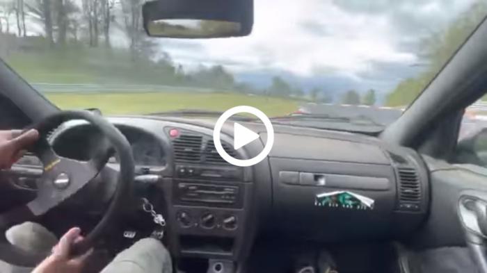 Ανάποδα τιμόνια μες του Xsara τα σαλόνια [video]