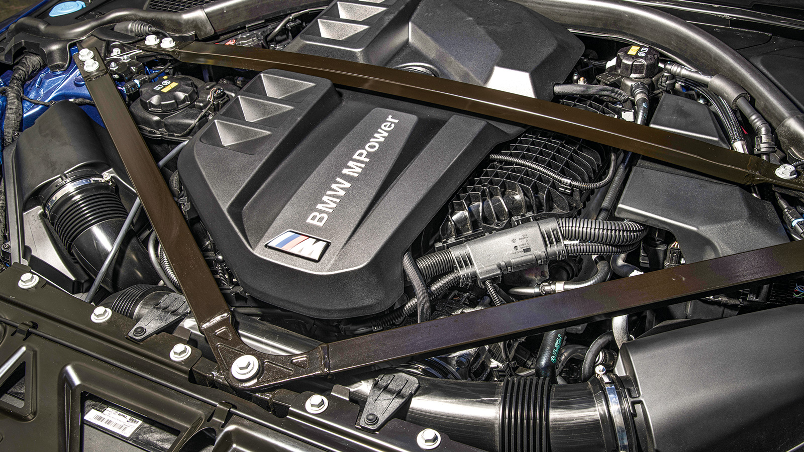 Οδηγούμε νέα BMW M3 και M4 Competition