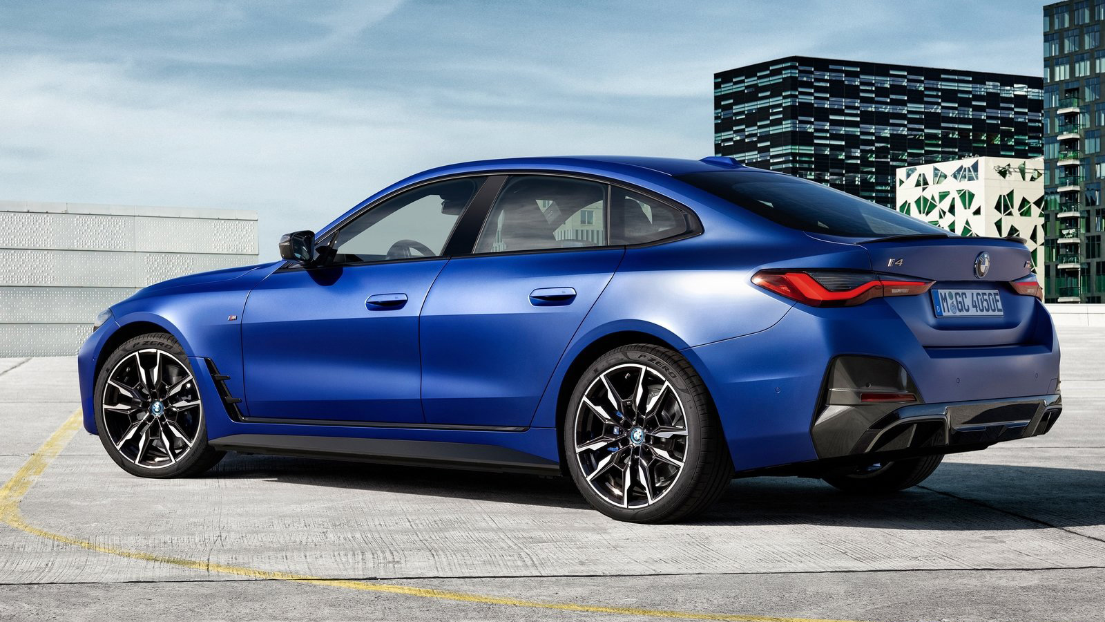 BMW i4 M50: Με 544 ίππους η πρώτη ηλεκτρική BMW M