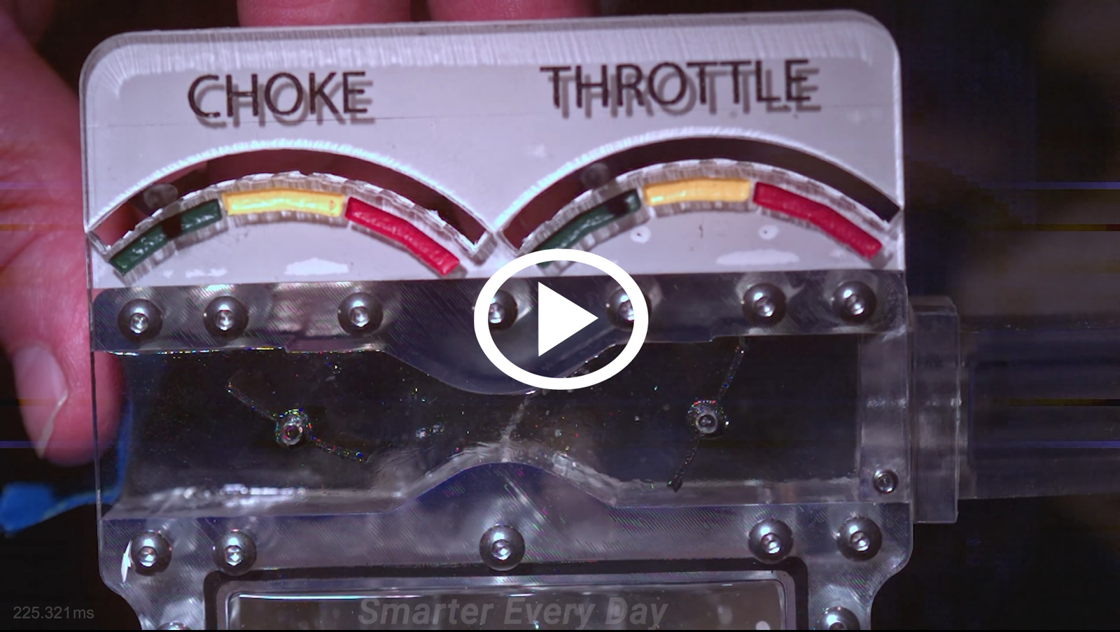 Διάφανο καρμπιρατέρ λειτουργεί και εκπαιδεύει [video]