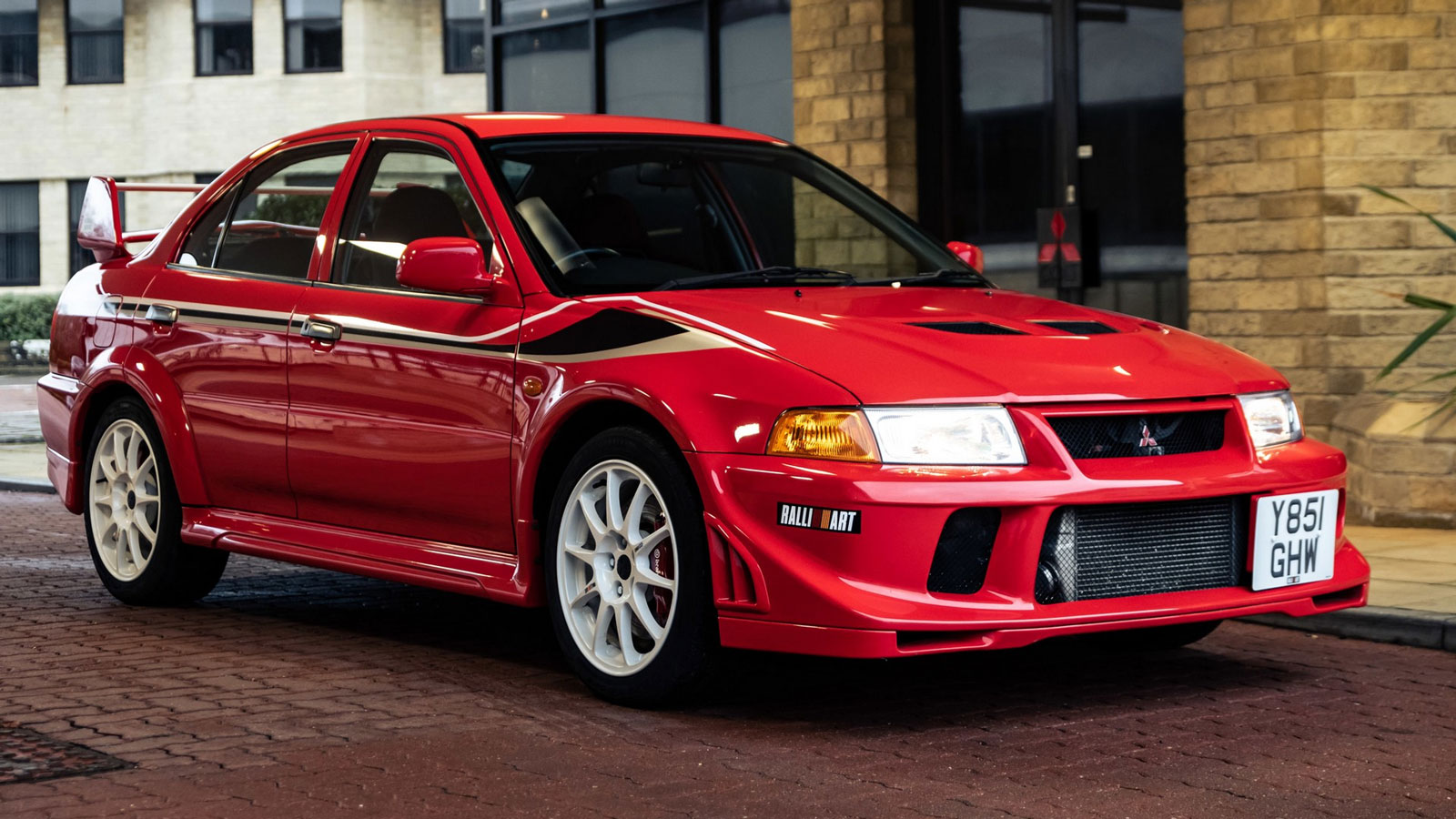 Γιατί δεν θα δούμε νέο Mitsubishi Lancer Evo;