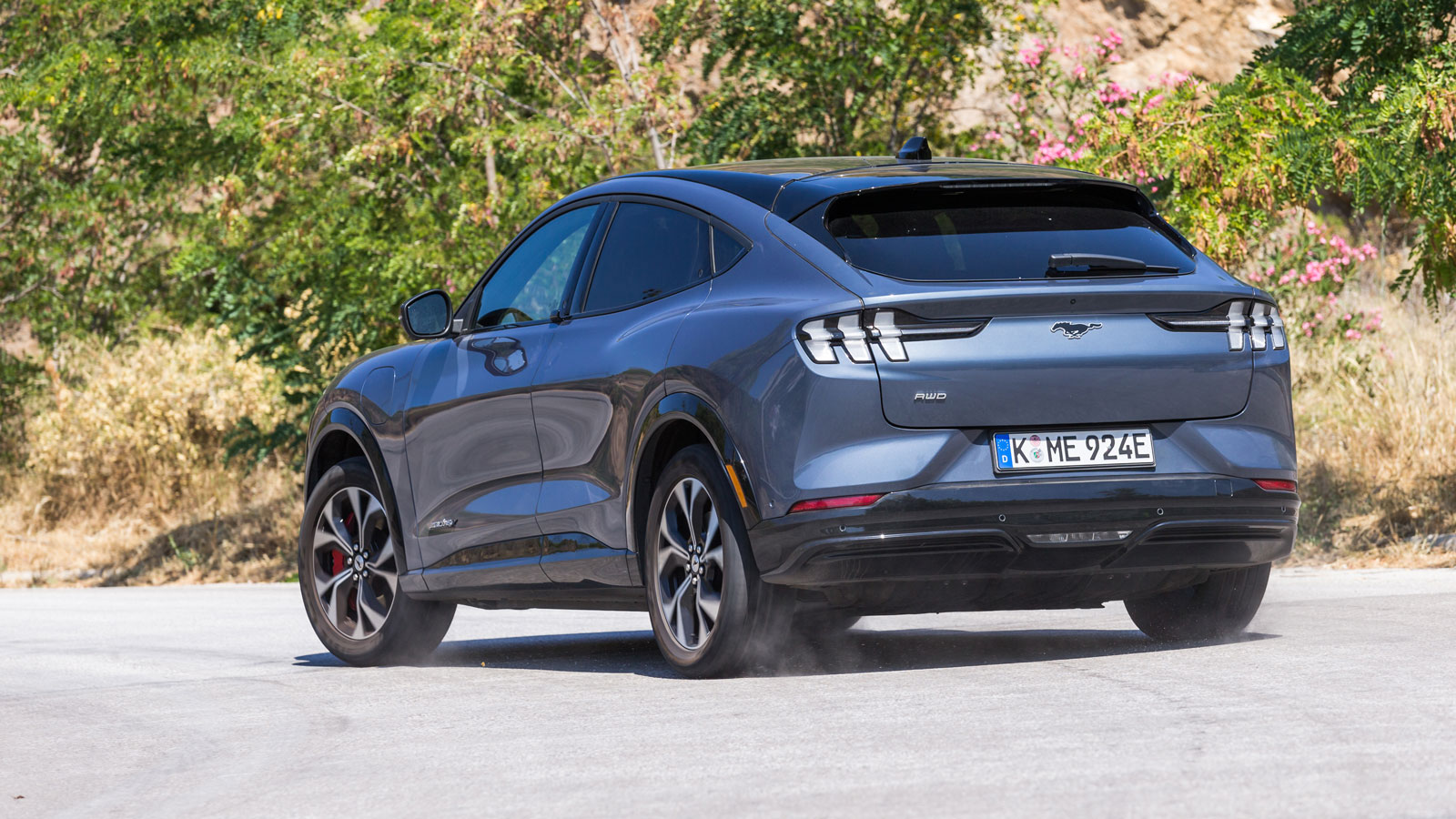 Ford Mustang Mach-E: Όταν ο θρύλος ηλεκτρίστηκε!