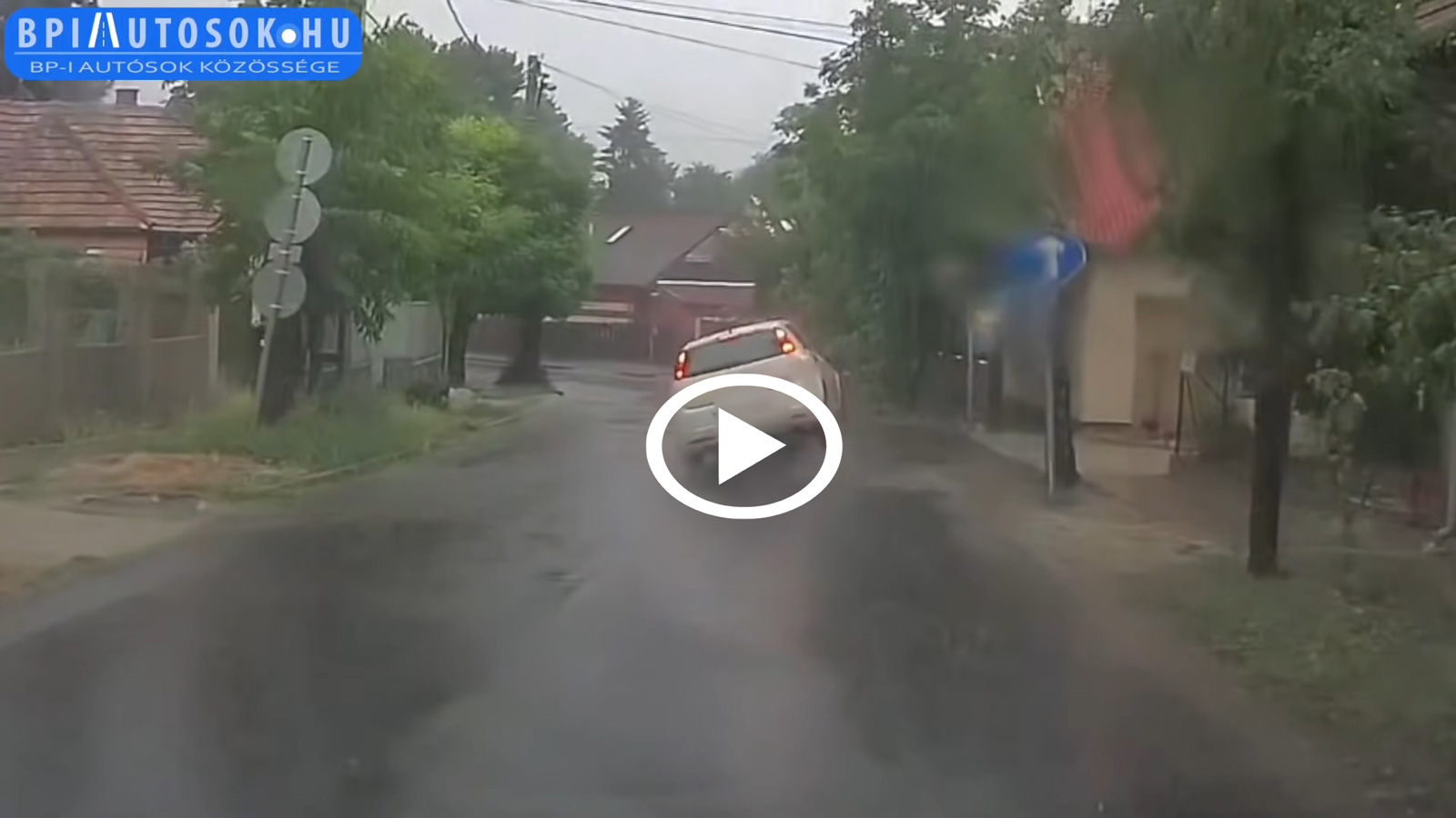 Φρεάτιο σηκώνει στον αέρα Fiat Punto [video]