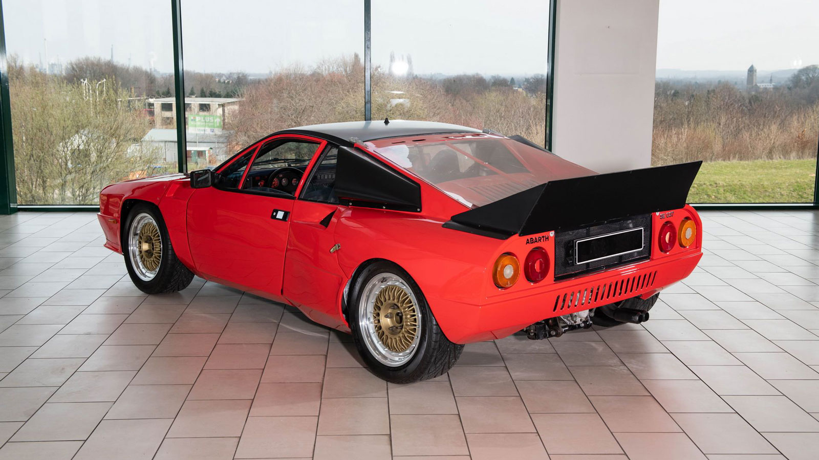 Στο σφυρί η πρώτη Lancia 037 που κατασκευάστηκε