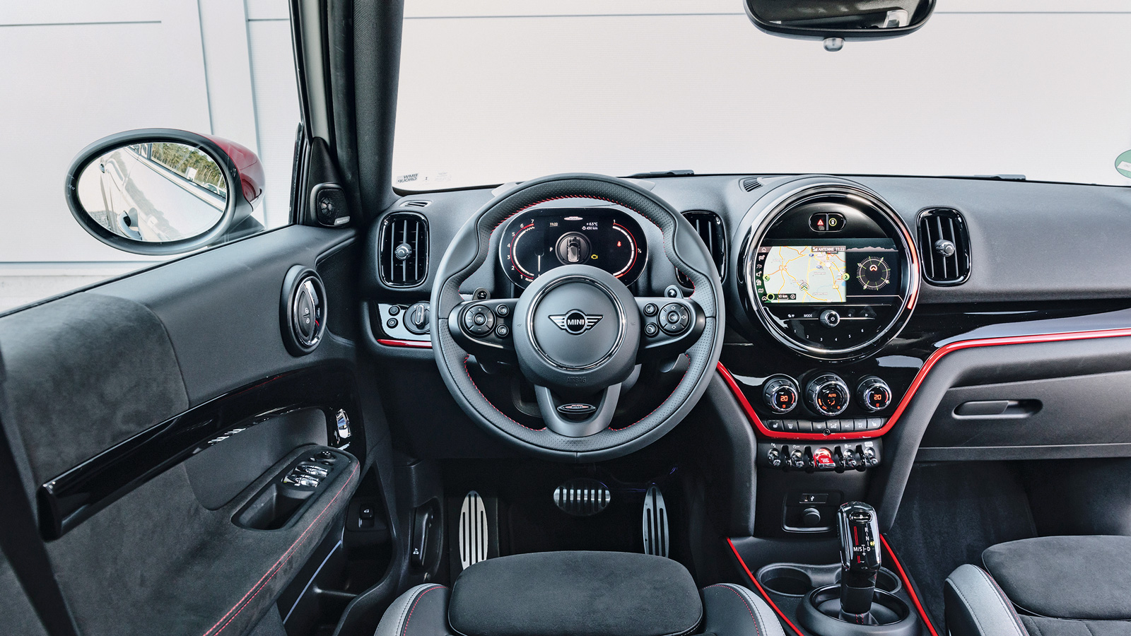 Συγκρίνουμε CUPRA Ateca με MINI Countryman JCW