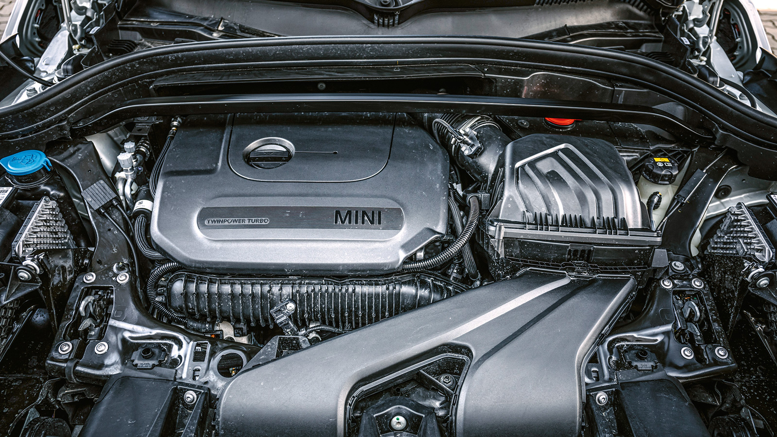 Συγκρίνουμε CUPRA Ateca με MINI Countryman JCW